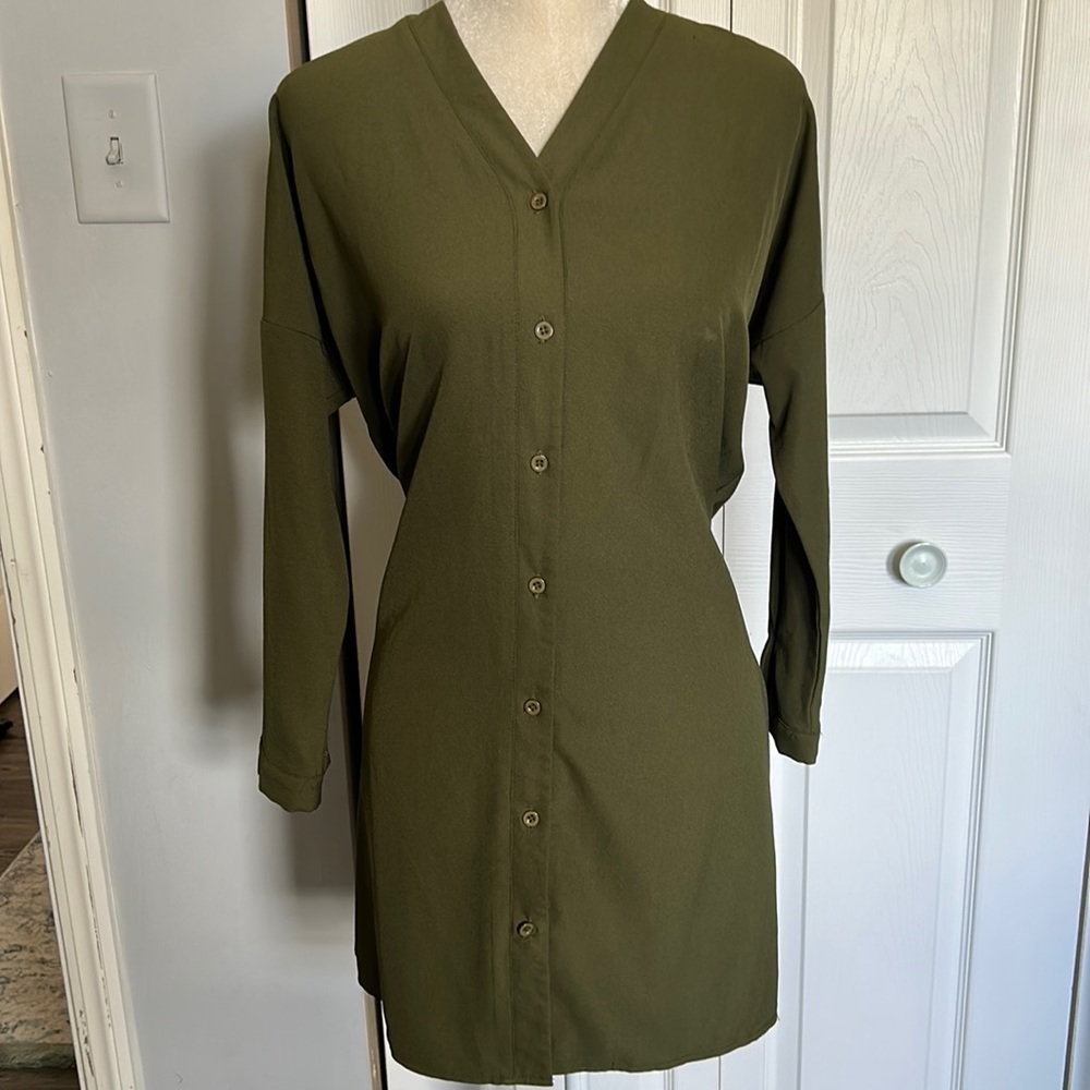 Dark Green Button-up Dress w/Lace back